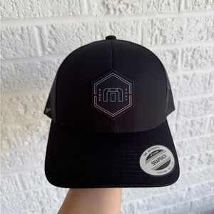 NWT Travis Mathew Trucker Hat